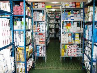 Sólo un 15 por ciento de los medicamentos que se comercializan tienen efectividad. Sólo un 15 por ciento de los medicamentos que se comercializan tienen efectividad.