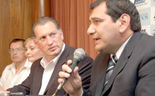 Presentación. Brignole resaltó la figura del concejal posadeño, Jorge Gómez.