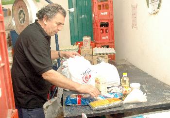 Aunque con un producto menos, Ortigoza ofrece la bolsita económica en su nuevo local de Santa Catalina casi Andresito.