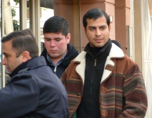 Nelson Leiva abogadoentrando aljuzgadoinst 6
