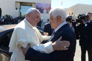 papa-abbas_655x438