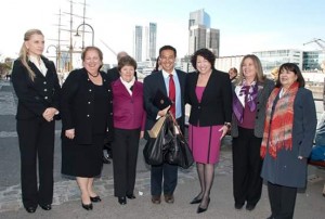 Almuerzo en Buenos Aires con la embajadora de EEUU, Vilma Socorro Martinez, y la Ministra de la Corte Suprema de dicho país Sonia Sotomayor.
