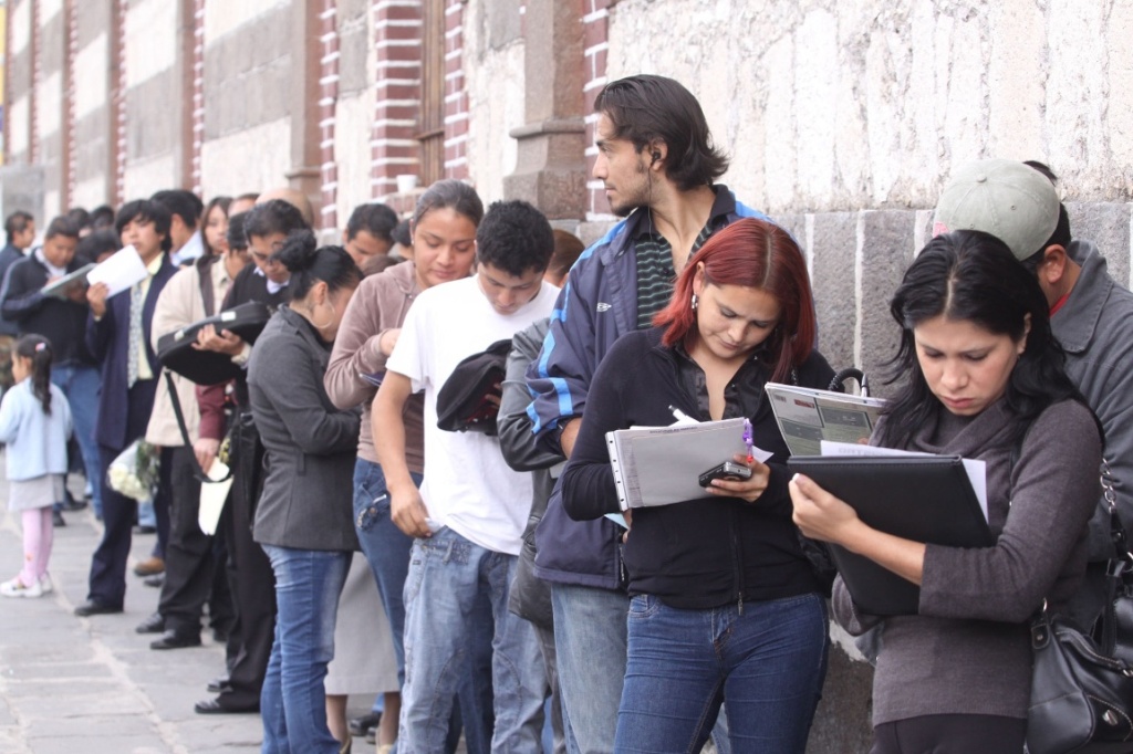 El 50% de las personas que buscan trabajo en Argentina están desempleados