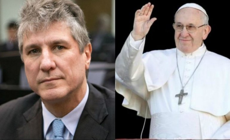 El Papa Francisco le mandó un rosario bendecido a Amado Boudou -  MisionesOnline