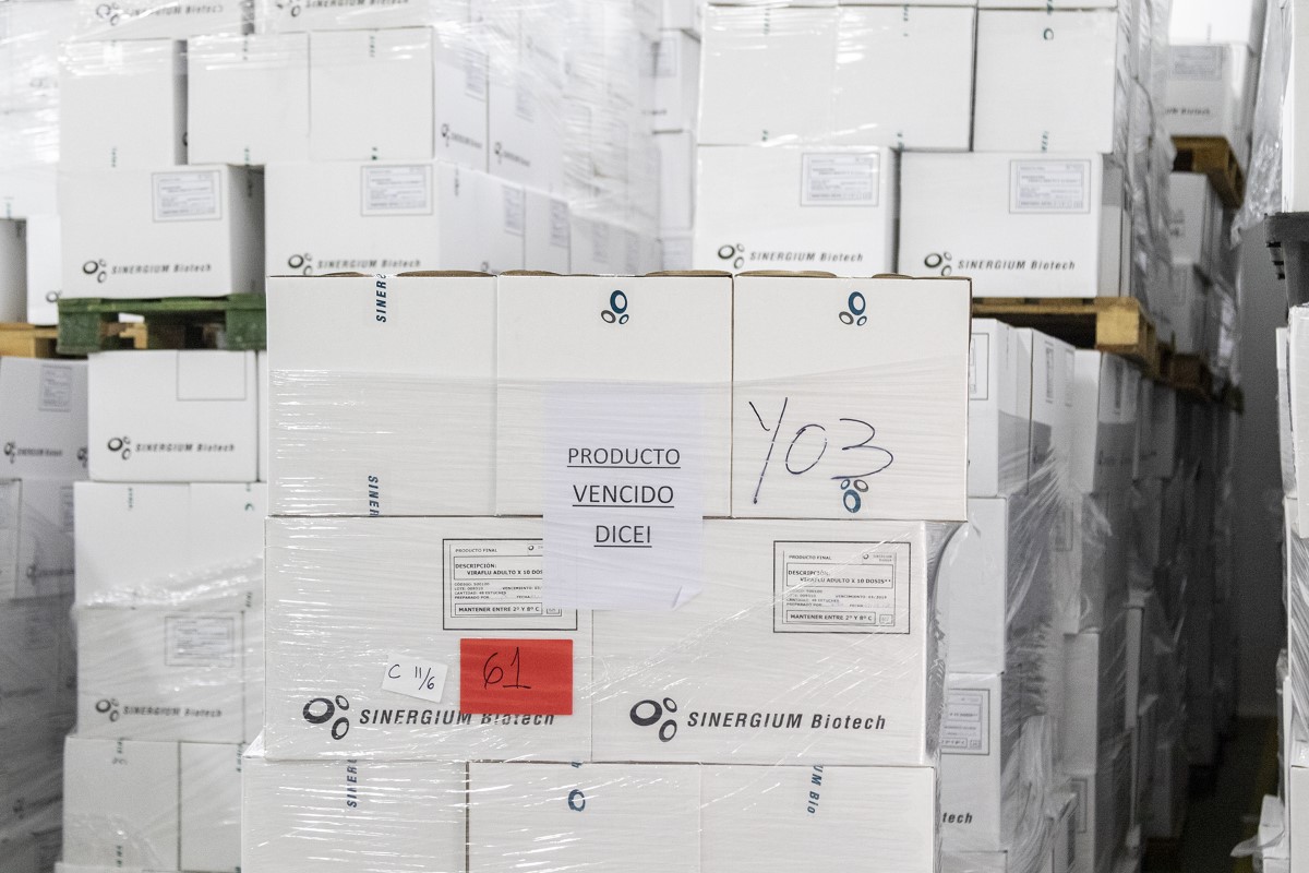 El Gobierno nacional denunció que encontró 4 millones de vacunas vencidas que la gestión de Macri nunca entregó
