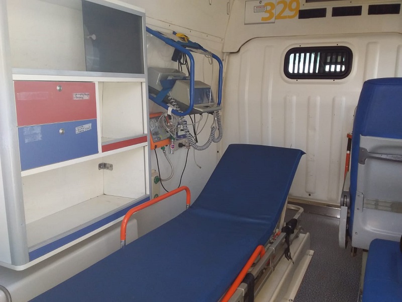 Herrera Ahuad entregó 16 ambulancias y utilitarios a municipios de Misiones y proyecta la entrega de 20 unidades más “para seguir fortaleciendo la red de traslados”