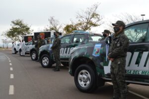 Herrera Ahuad completó la segunda etapa de la renovación de vehículos de la Policía de Misiones y sumó tres camionetas a la flamante división ambiental