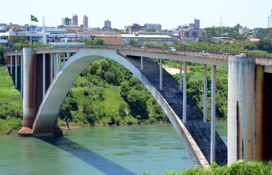 Este jueves abrirán el Puente de la Amistad que une la ciudad de Foz- Brasil con Ciudad del Este- Paraguay - MisionesOnline