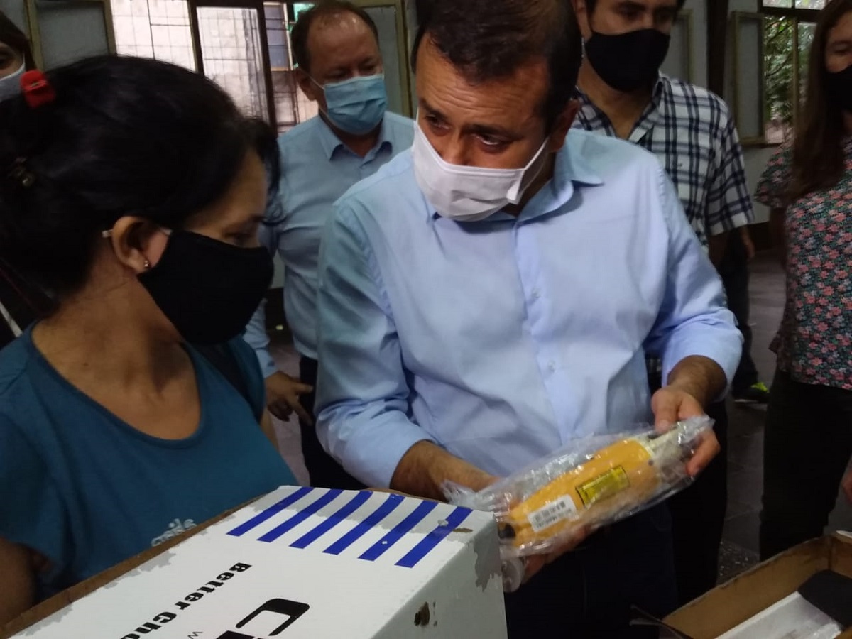 Herrera Ahuad en Eldorado: entregó herramientas, confirmó que se habilita la llegada de turistas nacionales y anunció dos hospitales de campaña para Puerto Iguazú