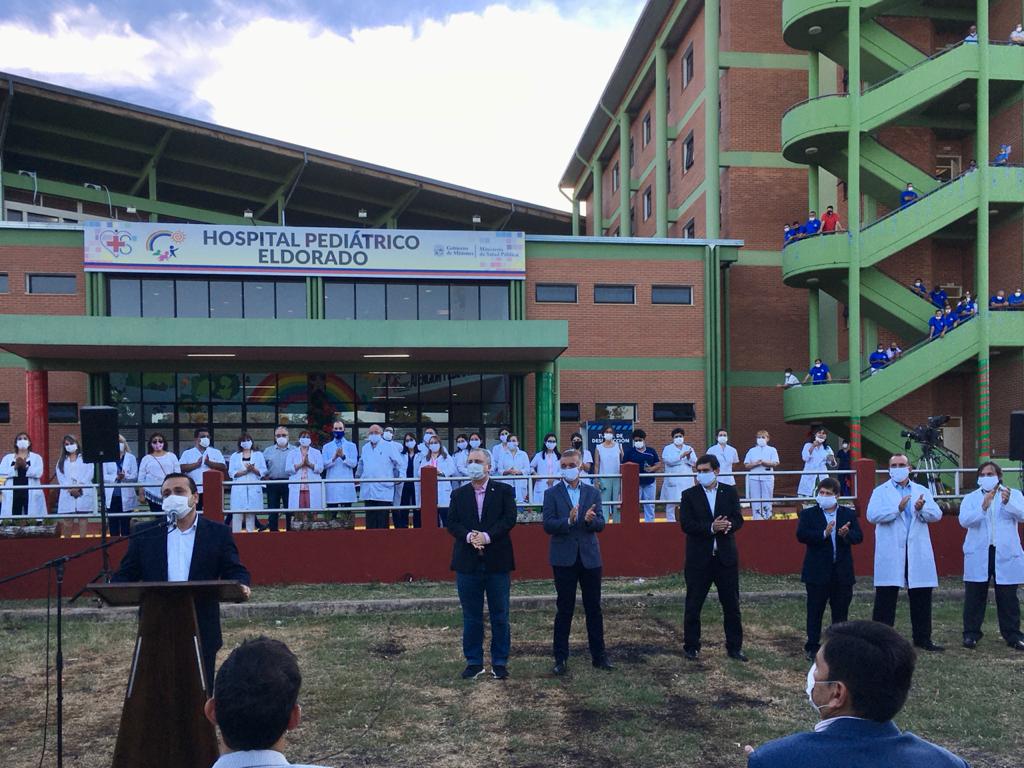 El Gobernador inauguró el Hospital Pediátrico de Eldorado y anunció que antes de fin de año comenzará la remodelación completa del Hospital Samic