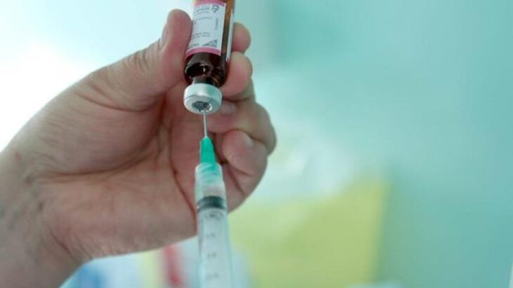 La cifra de vacunados contra el coronavirus en Estados Unidos es diez veces menor que la esperada