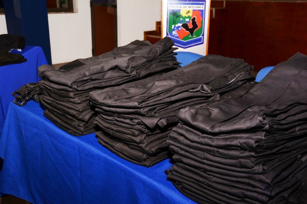 uniformes para la policía de Misiones