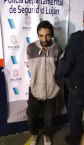 La primera foto de Carlos Savanz, secuestrador de Maia, detenido