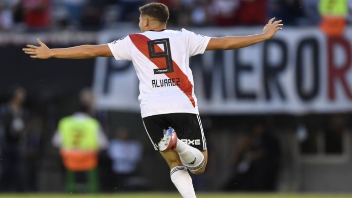 Julián Álvarez reemplaza a Lucas Alario en la lista de la Copa América