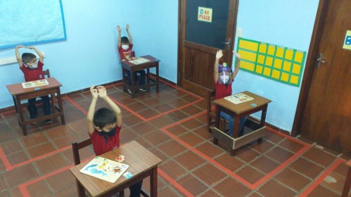 clases presenciales en Paraguay