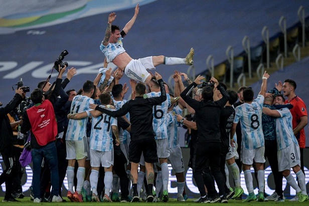 En una final histórica, Argentina se quedó con la Copa América y rompió 28 años de sequía