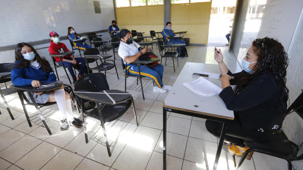 clases presenciales en Paraguay