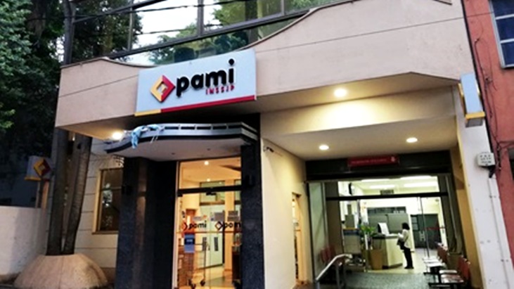 Denuncia de abuso en la sede del PAMI en Posadas