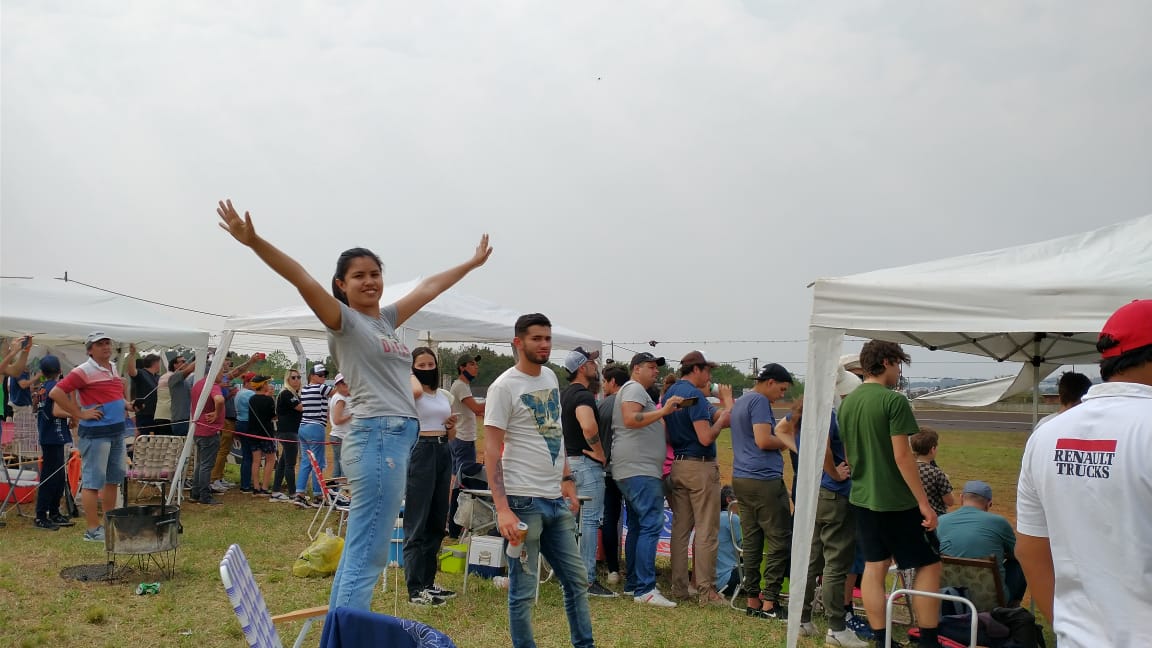 Con espectadores de Chaco, Corrientes, Santa Fe y Misiones, el Turismo Carretera vibró en Posadas