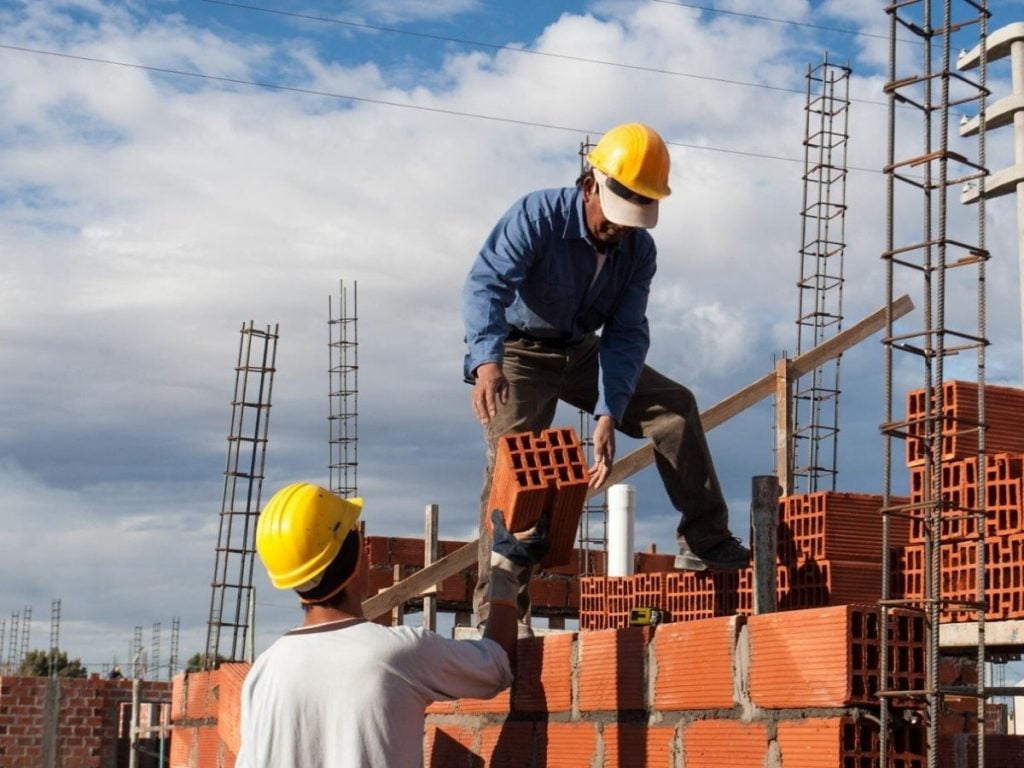 construcción en Misiones