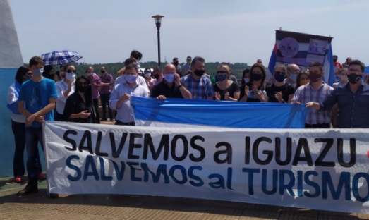 Vecinos de Puerto Iguazú marcharán exigiendo al Gobierno nacional la reapertura del Puente Tancredo Neves