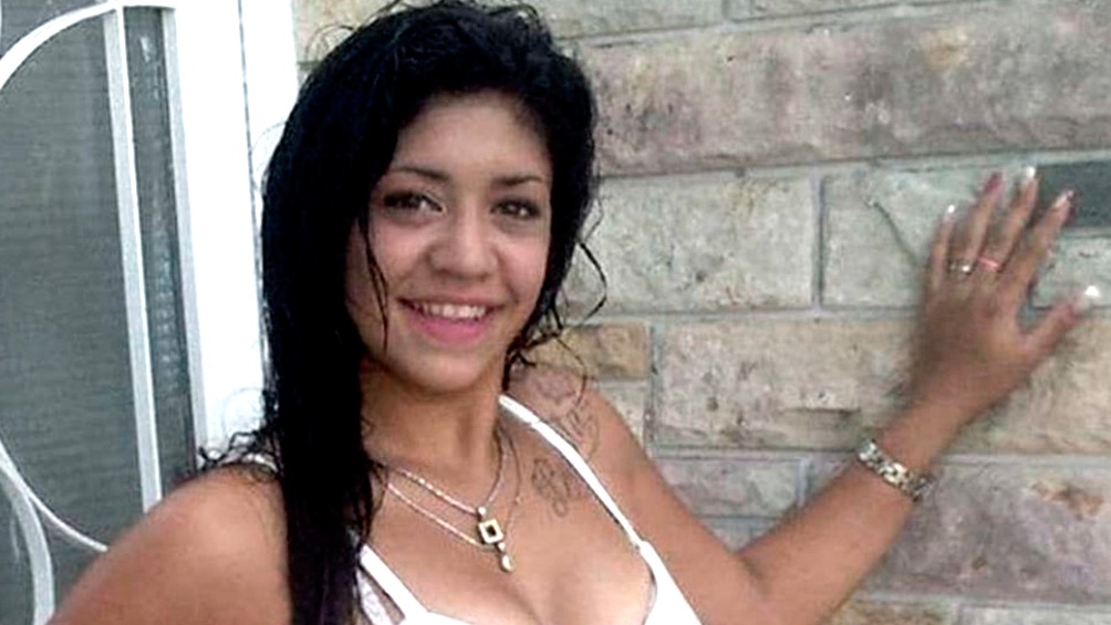 Detuvieron a un imputado del femicidio de Araceli Fulles al ingresar con un arma blanca a la audiencia