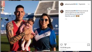  Ricardo Centurión junto a su pareja actual y su hija
