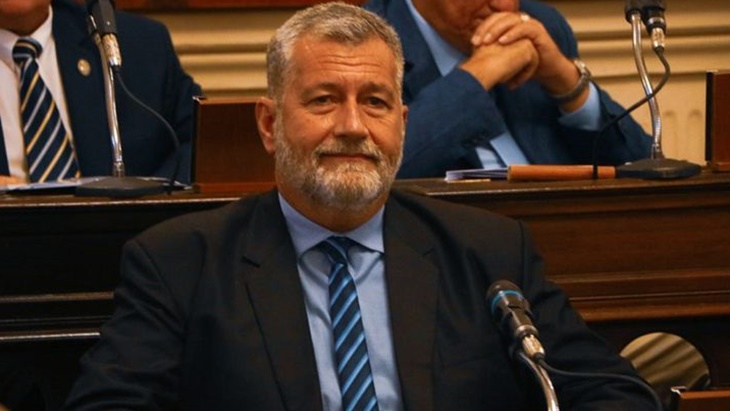 diputado Miguel Arias
