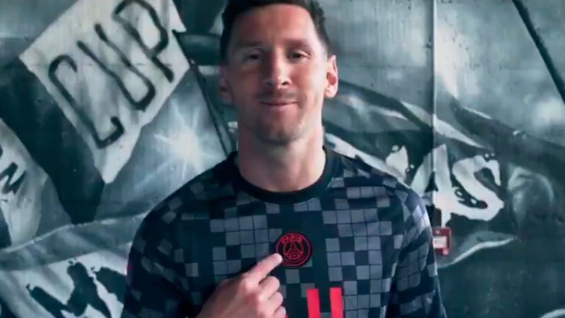 Messi presentó la nueva camiseta