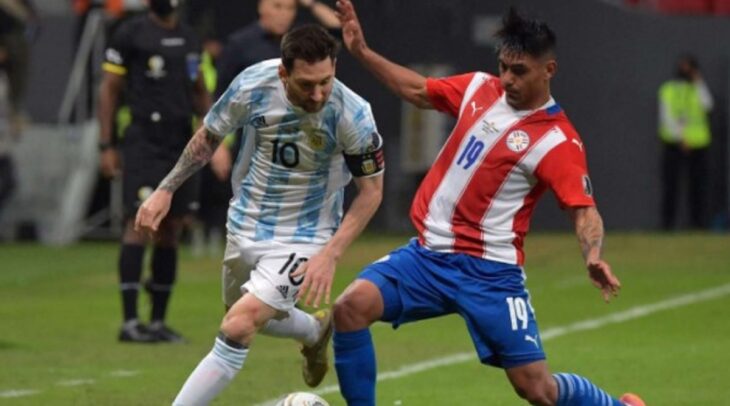 Argentina se enfrenta hoy a Paraguay por las Eliminatorias: hora, tv y formaciones