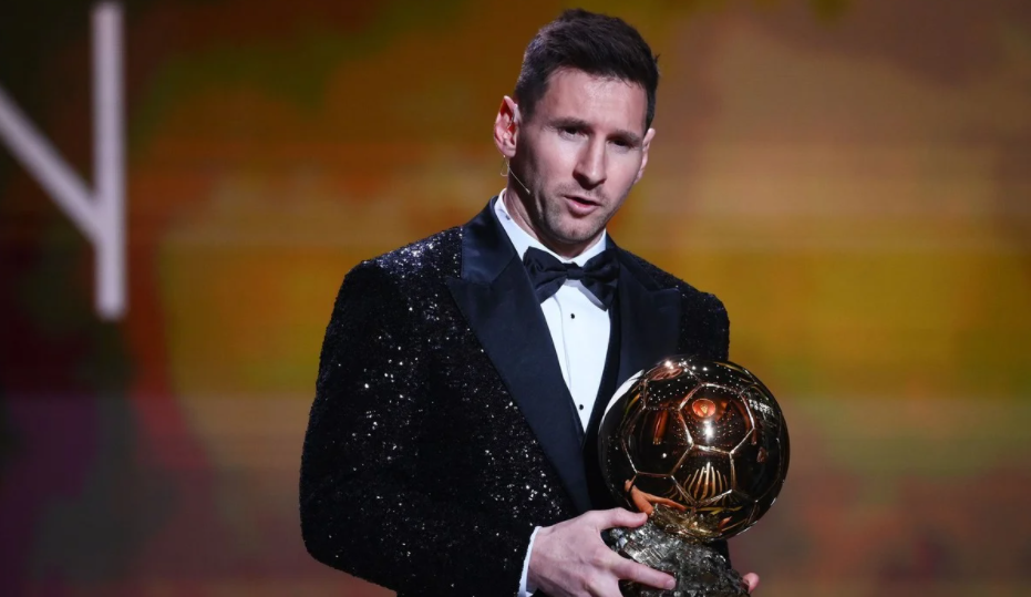 Lionel Messi levantó su séptimo balón de oro 