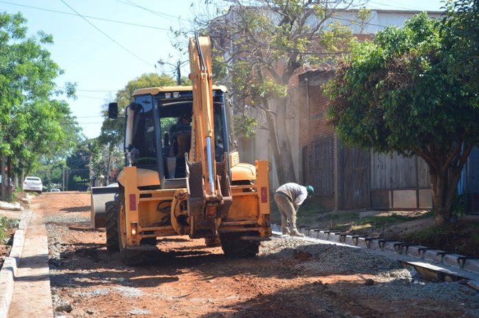 Posadas| Culminaron la construcción de más de 2 mil metros de cordón cuneta en el barrio San Juan Evangelista