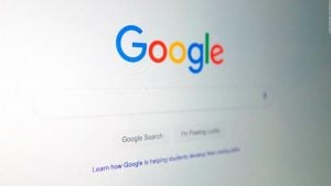 Google destacará enlaces de medios a los que están suscritos los lectores en las respuestas generadas por la IA de su buscador imagen-5