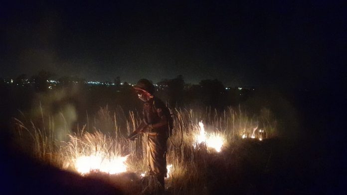 Bomberos voluntarios