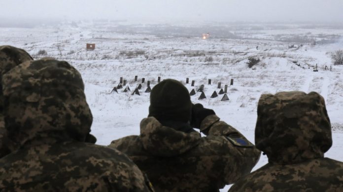Conflicto Rusia- Ucrania| Putin ordenó desplegar al Ejército ruso en los territorios separatistas ucranianas