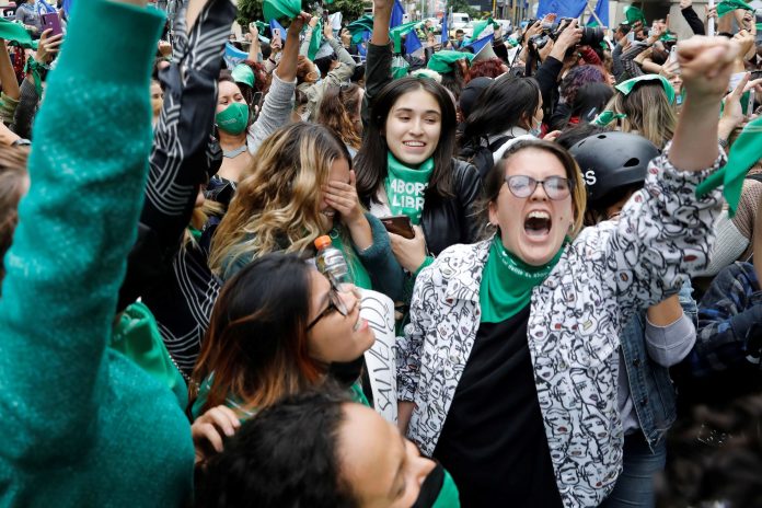 Colombia aprobó la despenalización del aborto