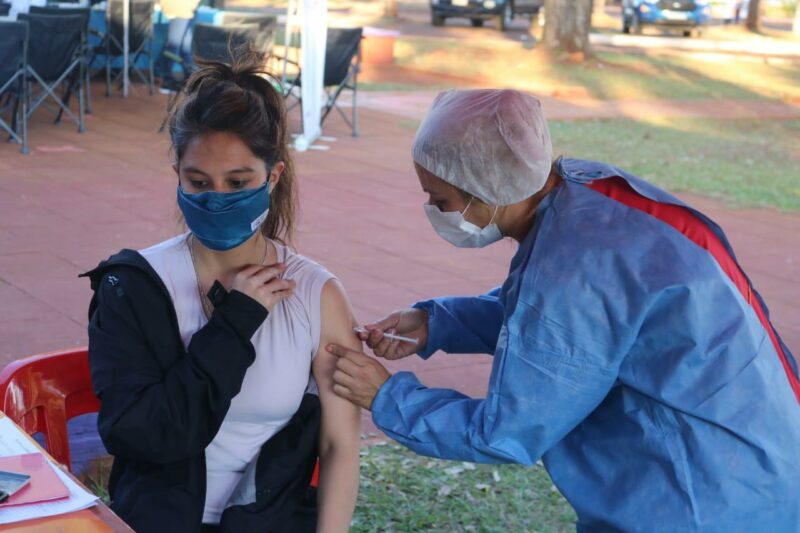 Misiones avanza con el esquema de vacunación