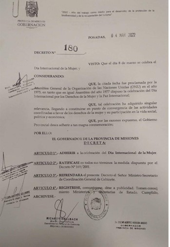Por el Día Internacional de la Mujer, el gobernador Oscar Herrera Ahuad decretó asueto administrativo 