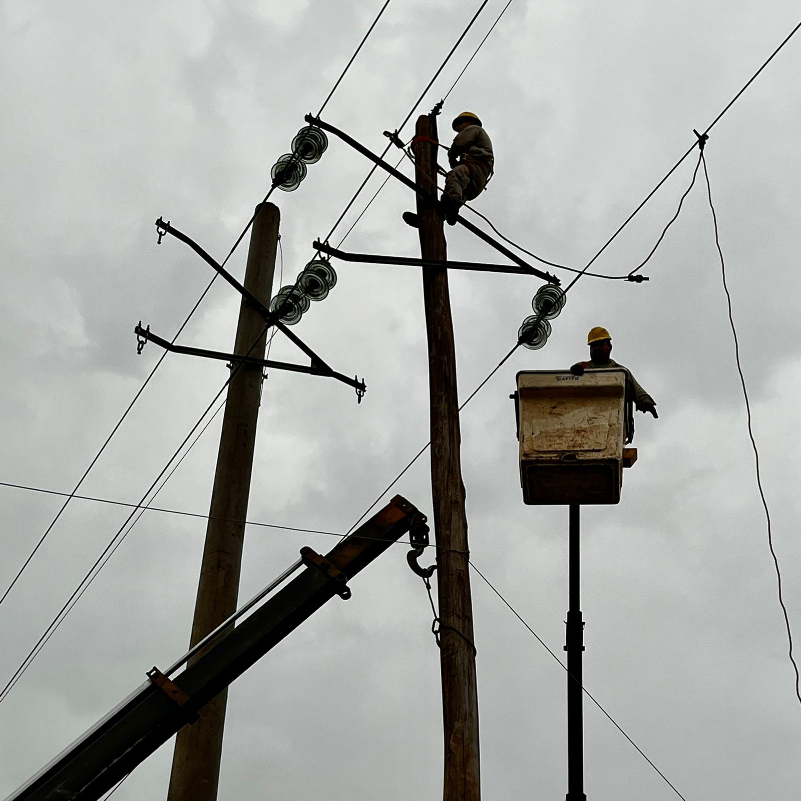 Línea de 33 kV Alem -San Javier