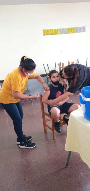 Continúan los operativos de vacunación en las escuelas de Misiones