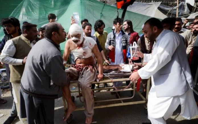 mezquita de Pakistán sufrió un atentado