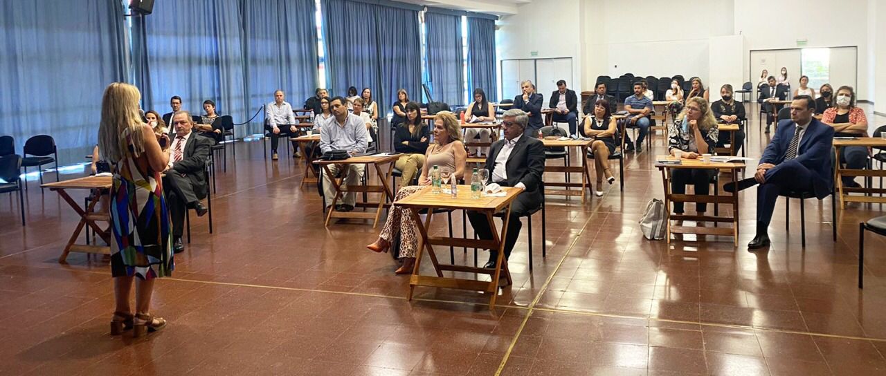 Este viernes se realizó el taller para magistrados y funcionarios sobre “Herramientas de la Comunicación y Manejo de Conflictos en el ambiente de trabajo” 