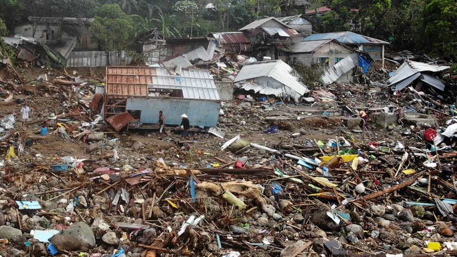 Filipinas | Al menos 133 muertos por aludes e inundaciones por violenta tormenta tropical 