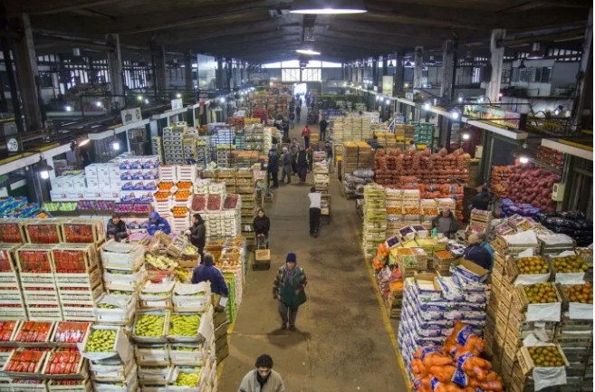 El Gobierno impulsa la creación de 400 mercados de cercanía para combatir contra la inflación