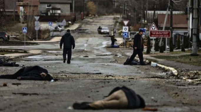 Ucrania redobla sus acusaciones contra Rusia por presunta matanza de civiles