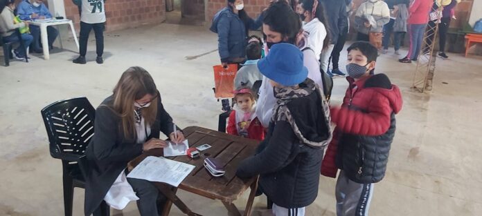 Montecarlo | Con más de 70 vecinos atendidos, este miércoles se realizó un Operativo Integral de Salud en el Barrio Retiro de la localidad