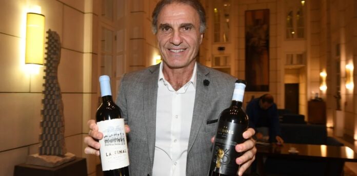 Oscar Ruggeri anunció que va a ser abuelo