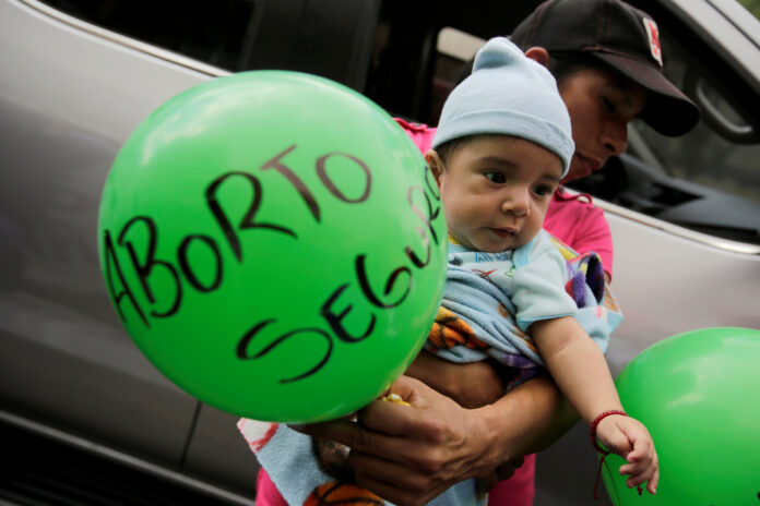 Honduras autorizará el uso de píldoras anticonceptivas