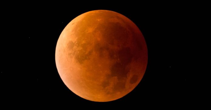 eclipse lunar