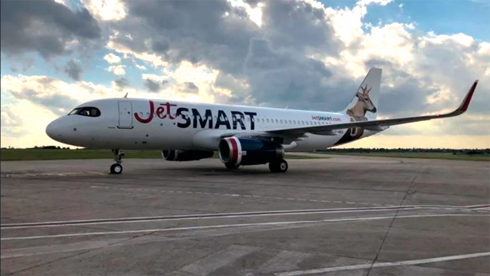 JetSmart suma un total de 72 rutas domésticas e internacionales y su gerente Gonzalo Pérez Corral proyecta tener un 60% más de butacas para diciembre.